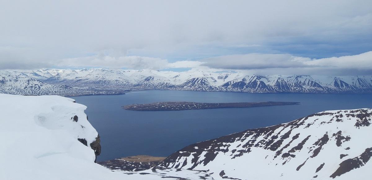 Tafelberge, Fjorde und Gletscher in Island