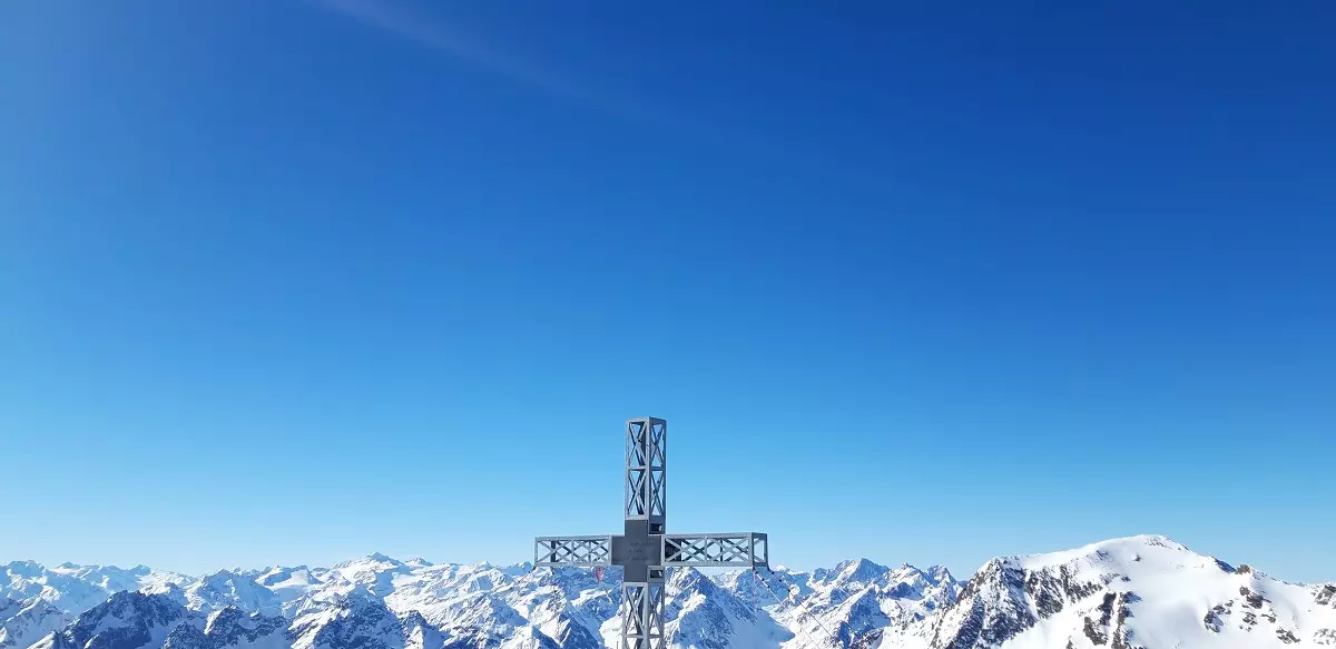 Geführte Schitouren im Sellraintal in Tirol mit Bergführer